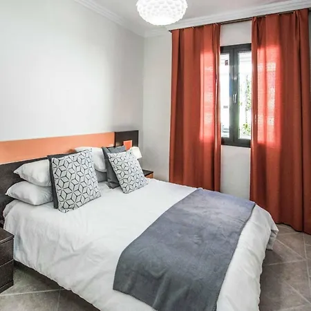 Casa Santuario * פלאיה בלנקה